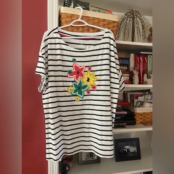 Kim Rogers top NWOT - Picture 1 of 1